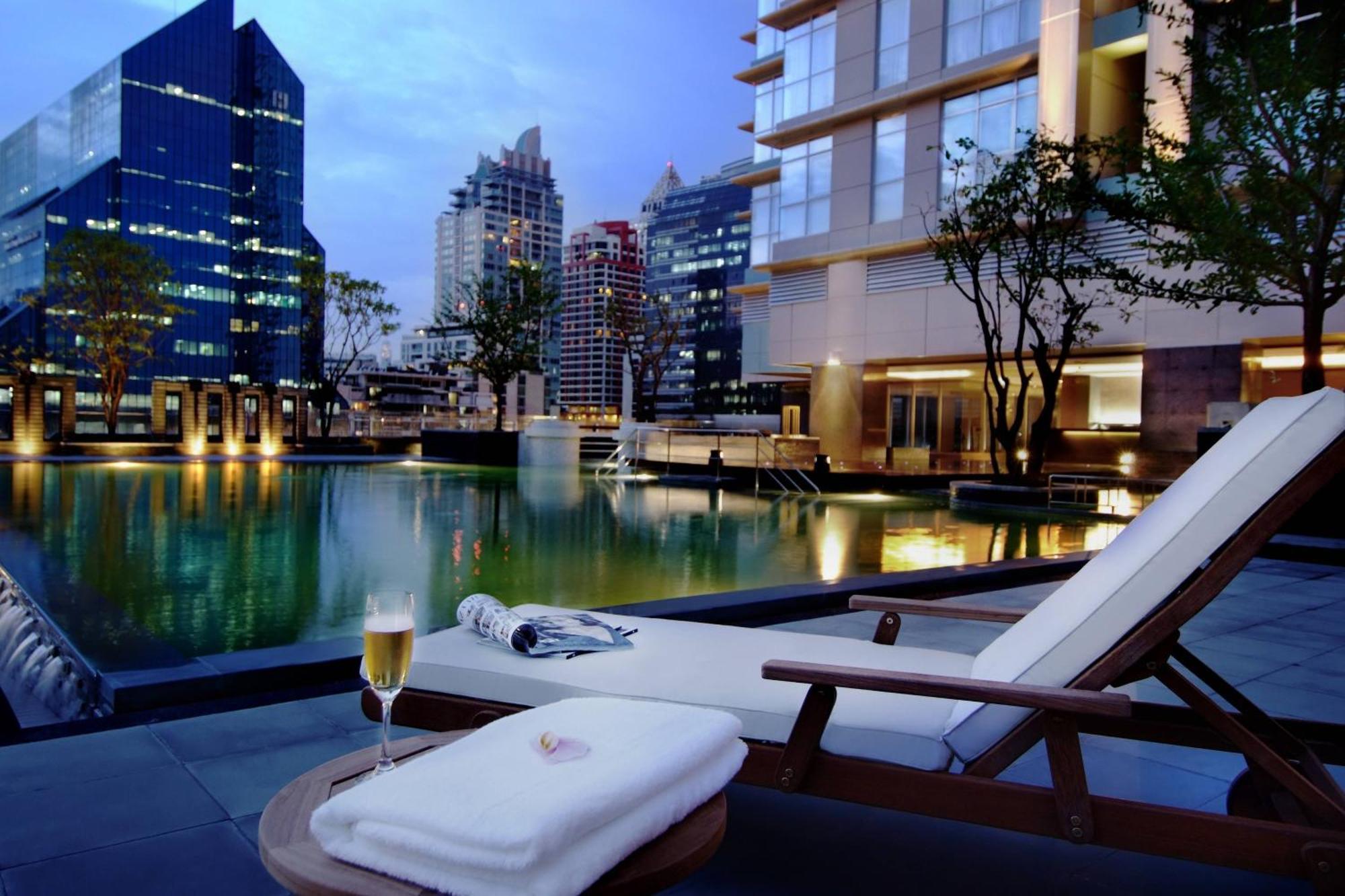Sathorn Vista, Bangkok - Marriott Executive Apartments Exterior foto